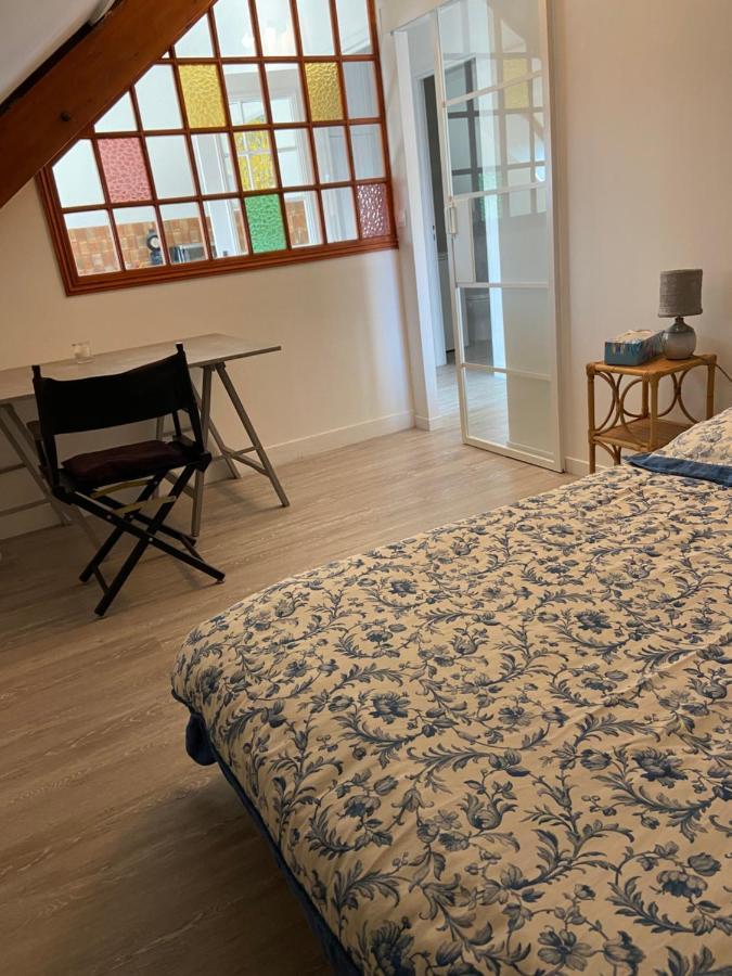 Appartement entier en résidence centre ville Vendôme Exterior foto