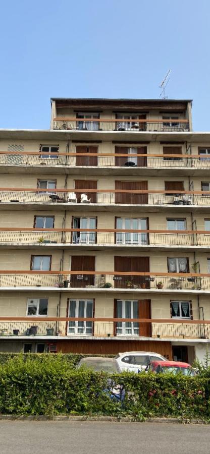 Appartement entier en résidence centre ville Vendôme Exterior foto